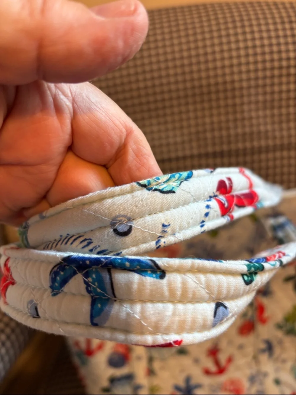 Vera Bradley “anchors away” White Quilted Tote with Nautical Sea Life Print - Picture 4 of 9